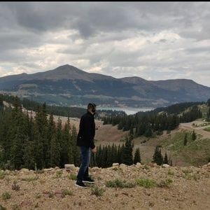 Meet your Posher, Juan